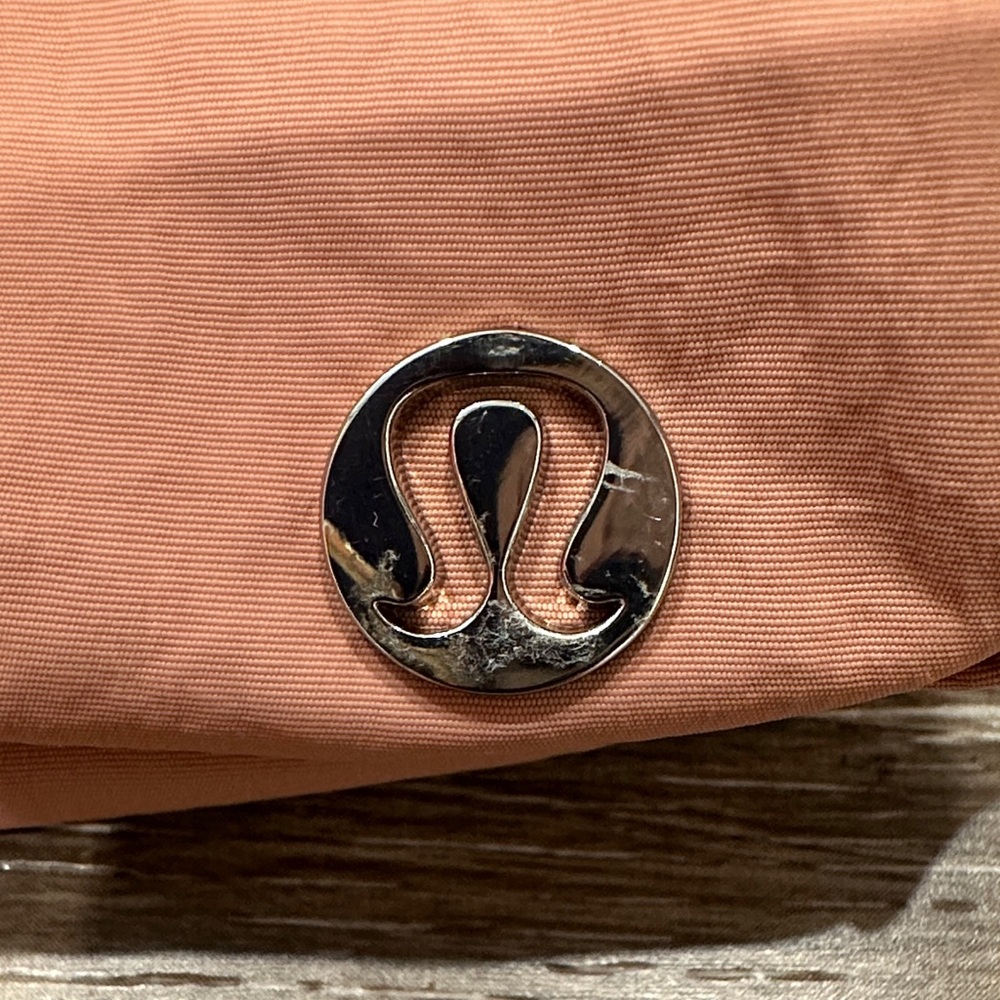 NWT! lululemon Copper Everywhere Belt Bag Size Small - Picture 2 of 11
